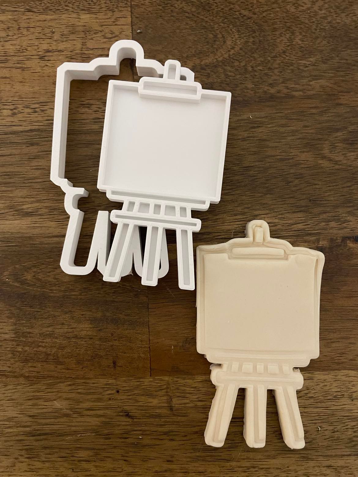 Easel stamp and cutter