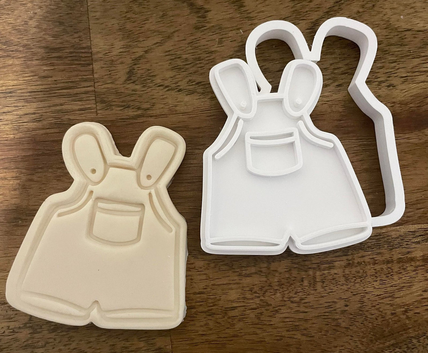 Baby overalls stamp and cutter