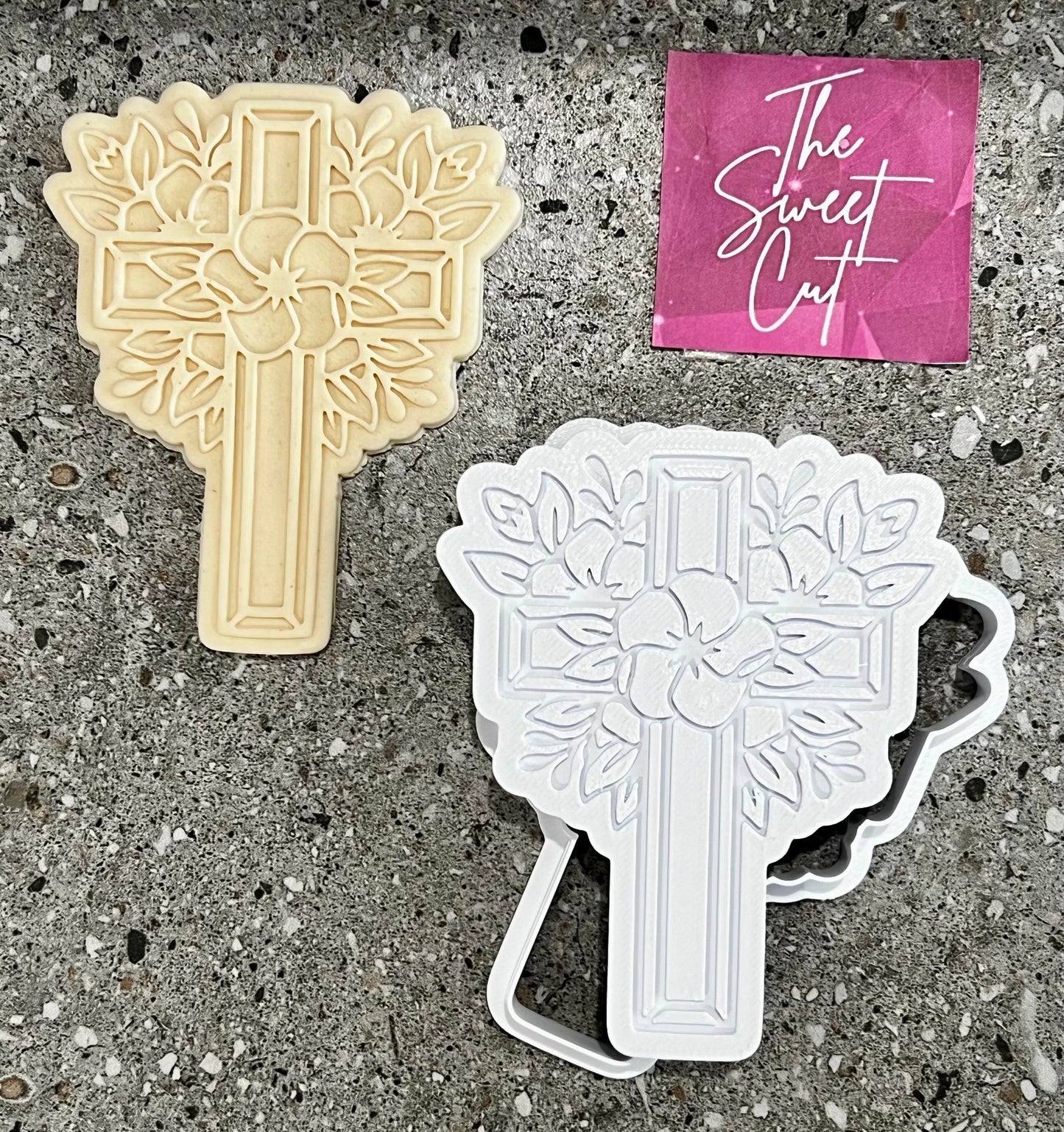 Cross with Flowers 1 Stamp and cutter