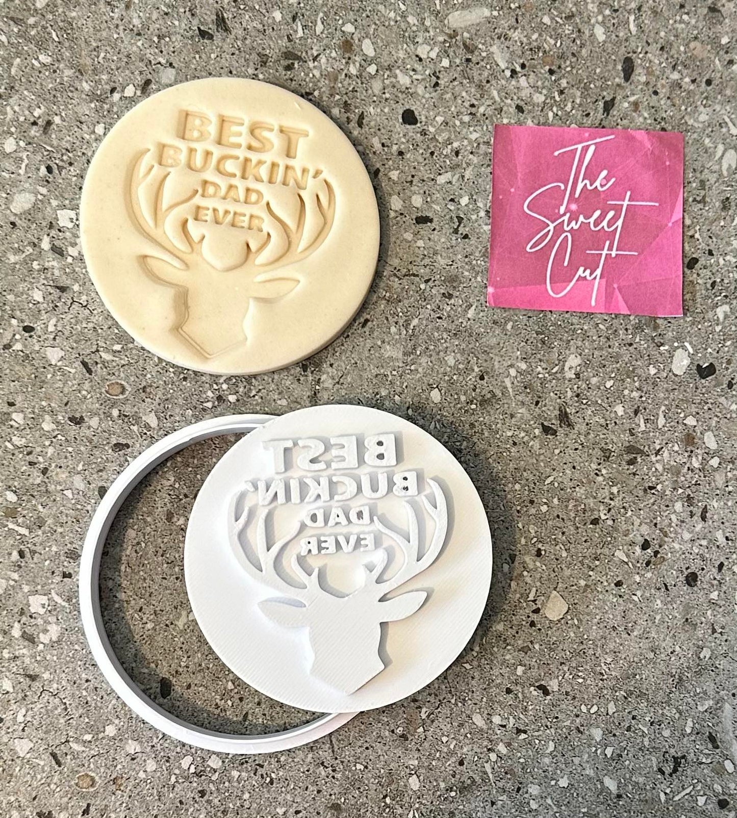 Best Buckin dad ever stamp and circle cutter