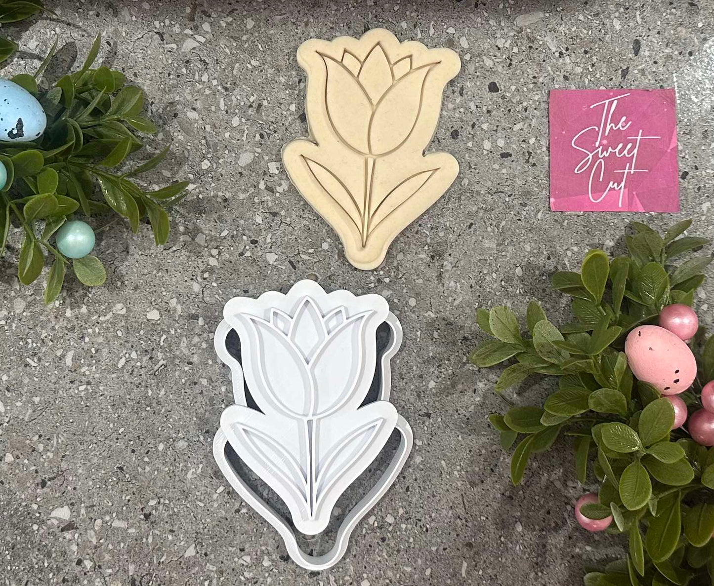 Tulip #2 stamp and cutter