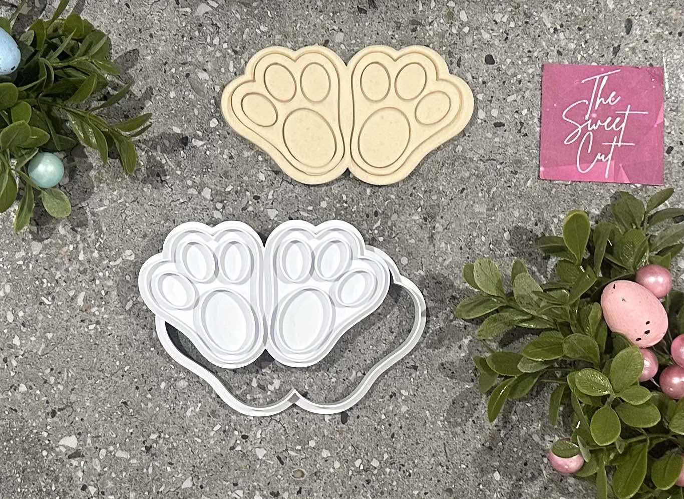 Bunny prints stamp and cutter