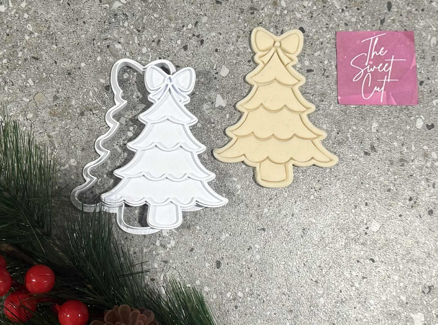 Christmas Tree with Bow Stamp and cutter