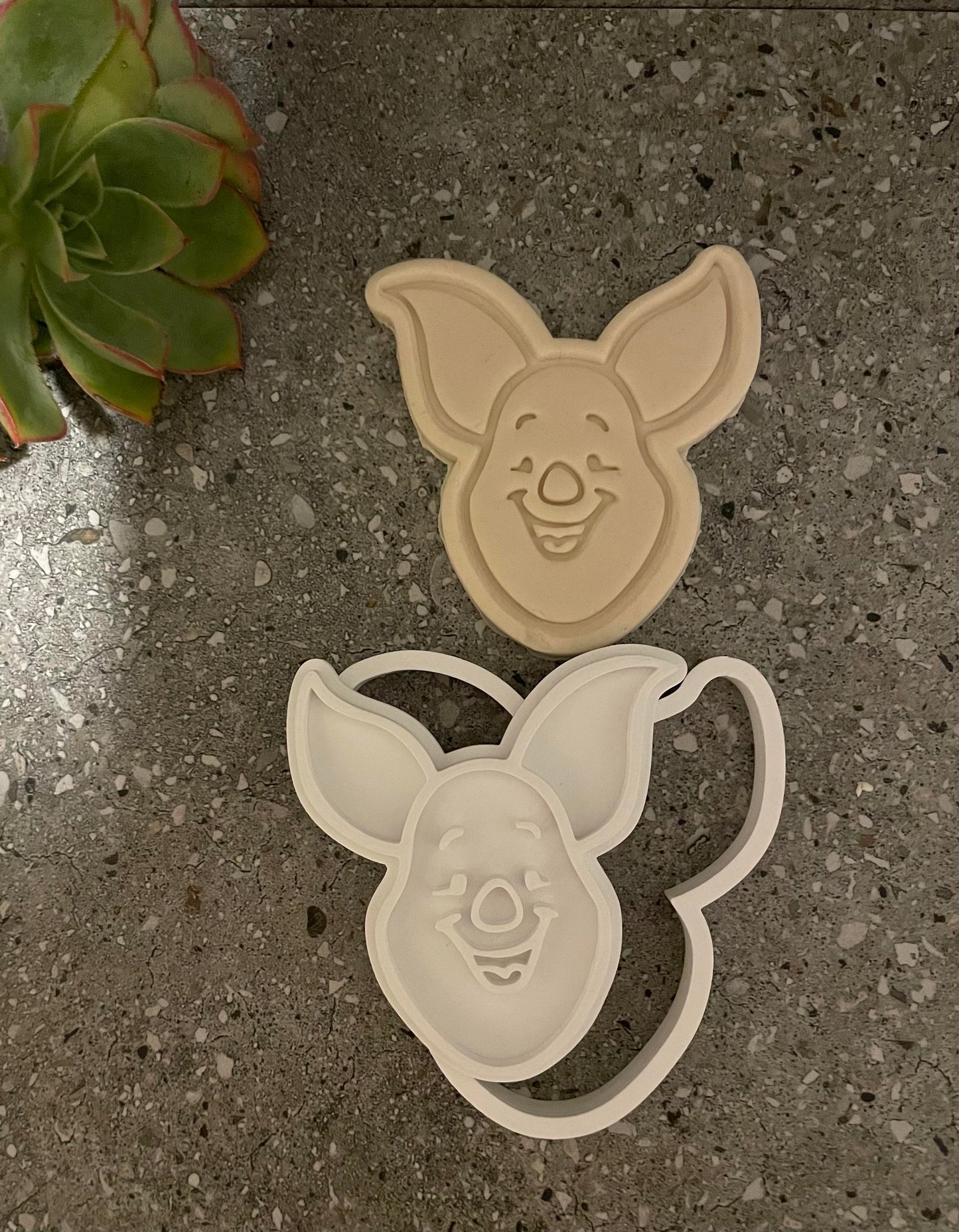 Bear theme stamp and cutters