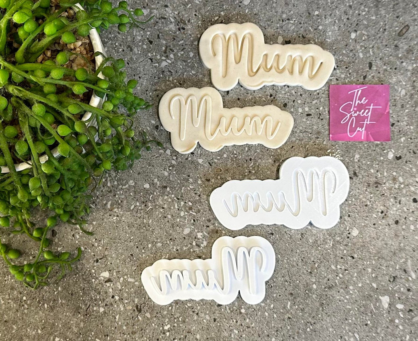 Mum shape stamp with cutter