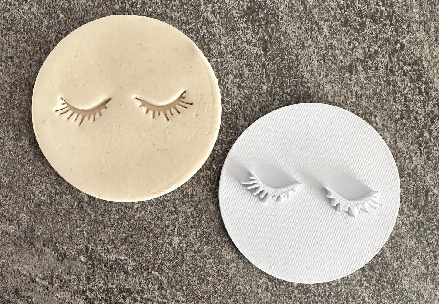 Lashes on circle with circle cutter