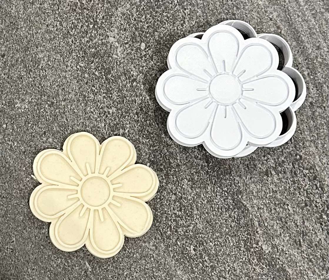 Flower stamp and cutter