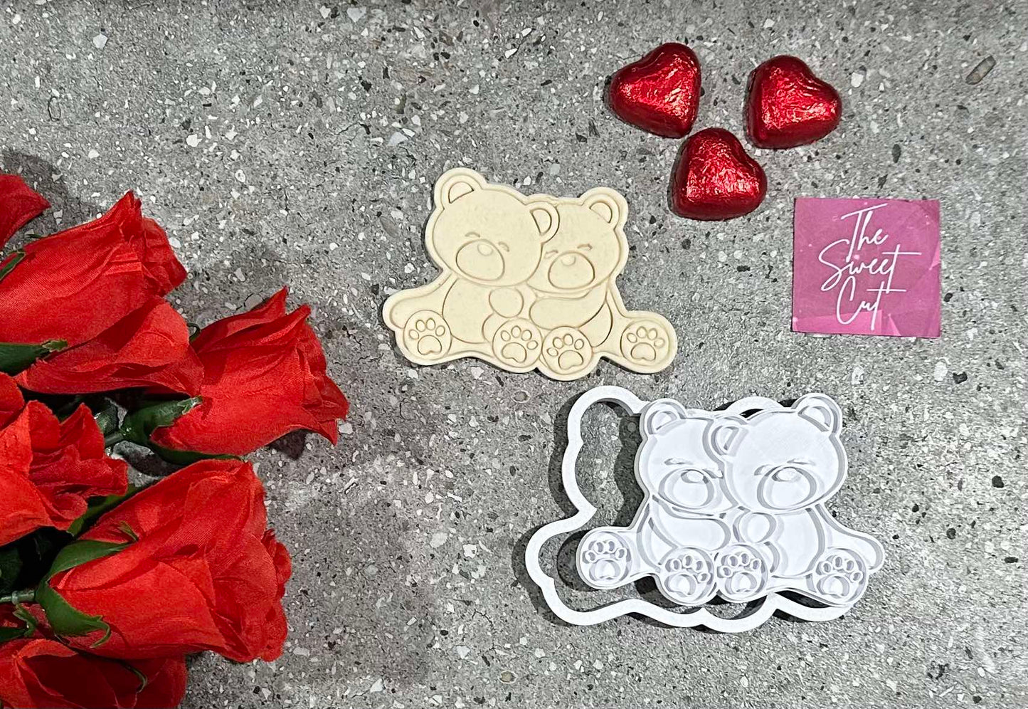 Two bears with a heart stamp and cutter