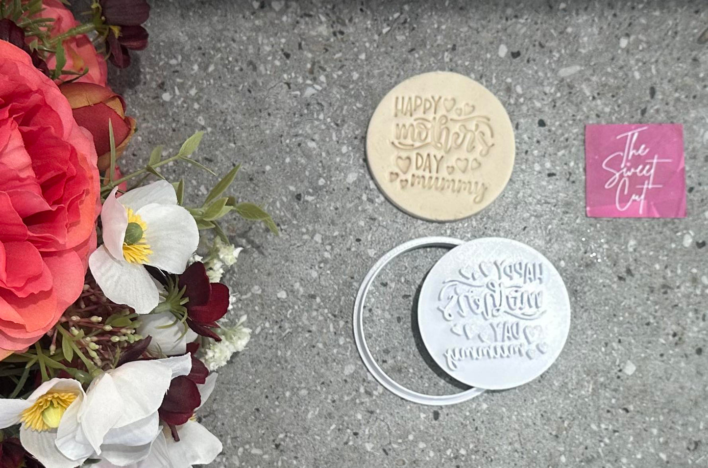 Happy Mother's day Mummy stamp + circle cutter