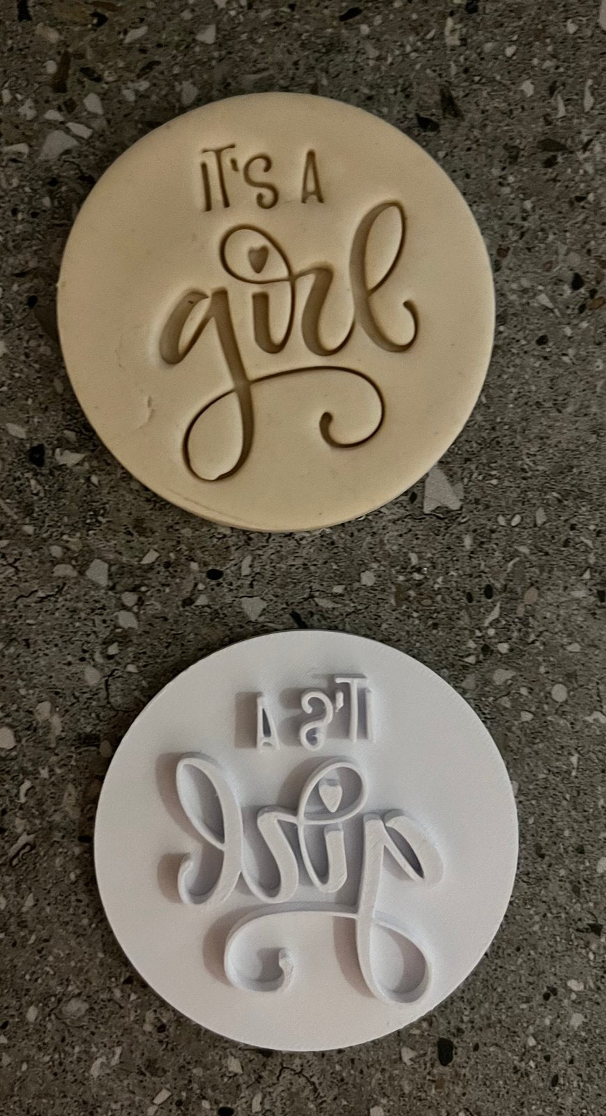 It's a girl or it's a boy plus circle cutter