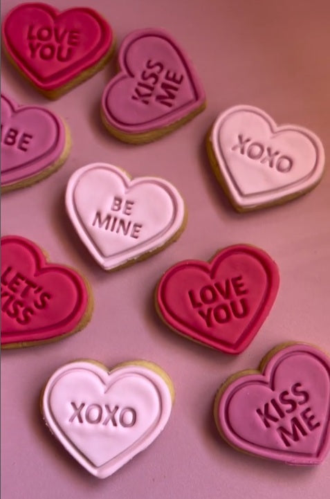Mini Hearts stamps with 1 heart cutter