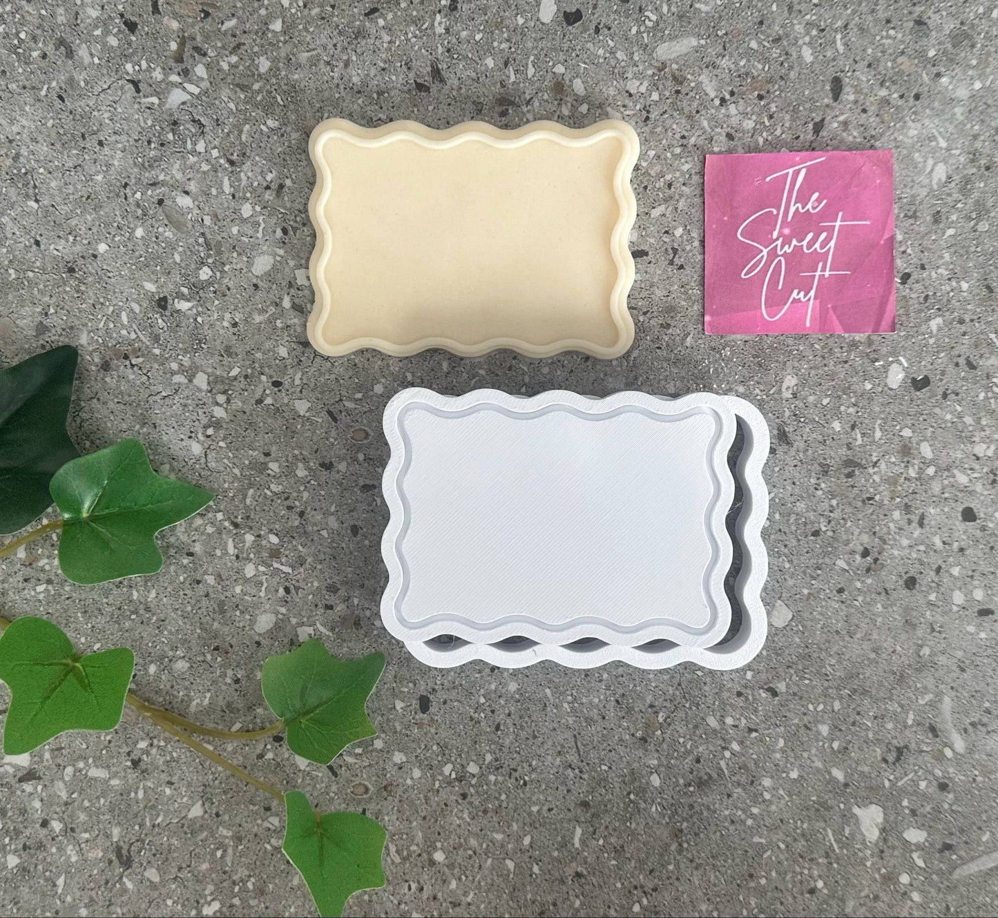 Wavy stamps and cutters