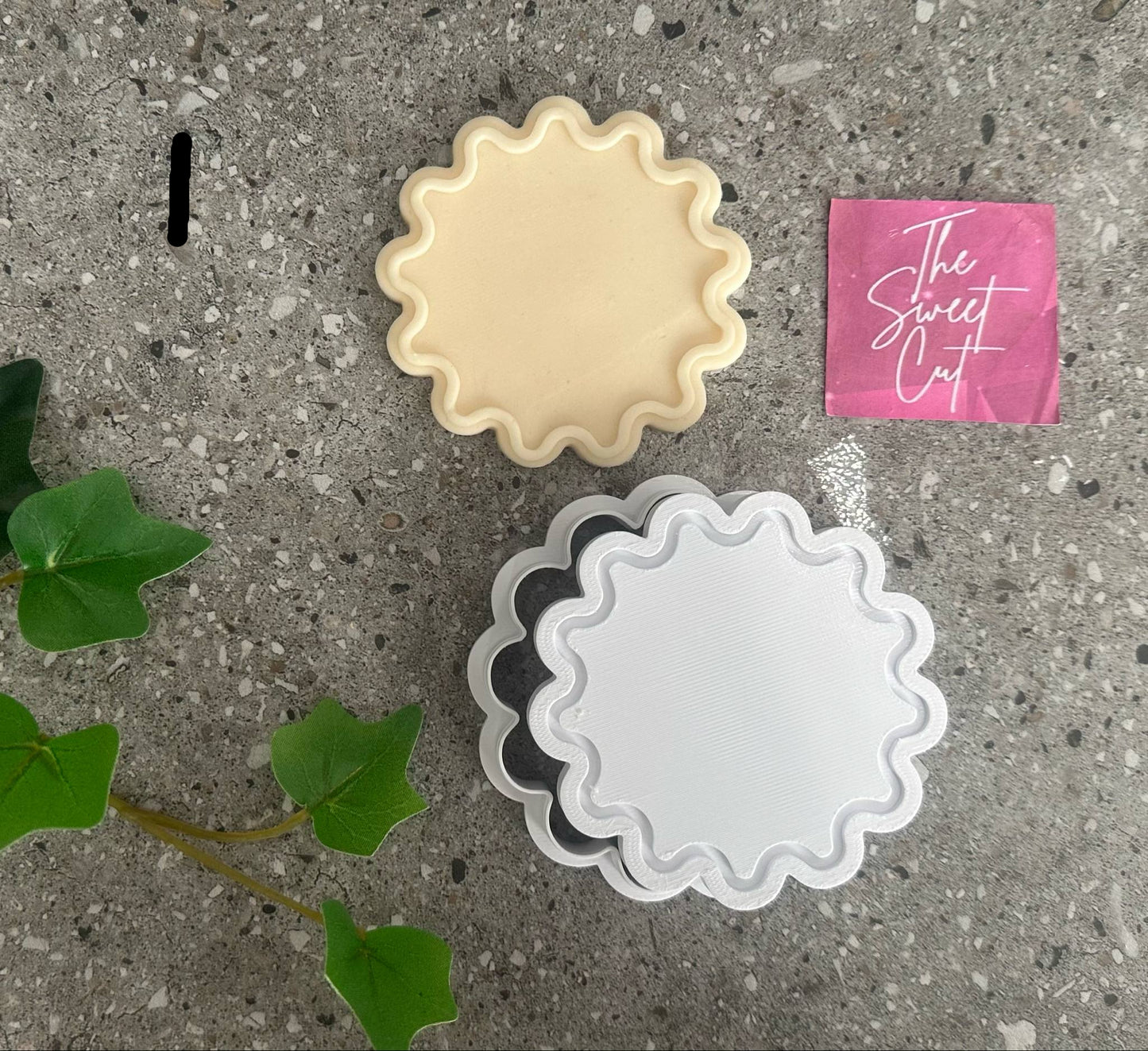 Wavy stamps and cutters